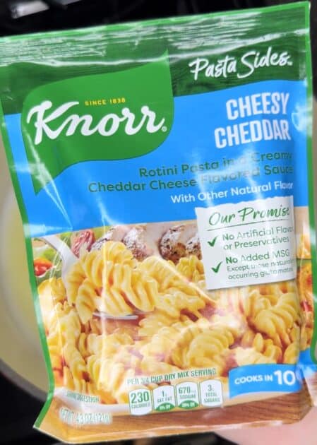 Knorr Cheesy Cheddar Pasta Side™